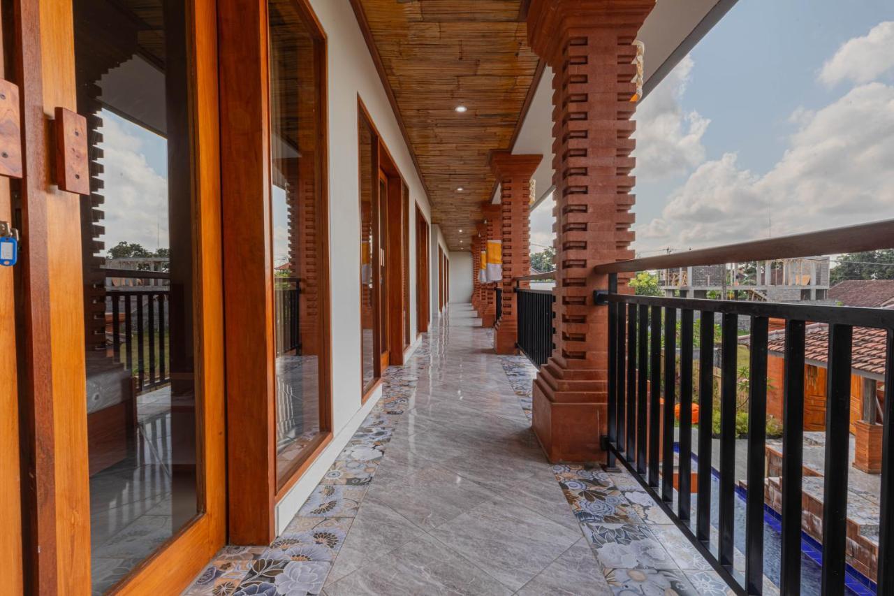 Candra Loka Studio & Apartment By The Loka Kerobokan  Exterior photo