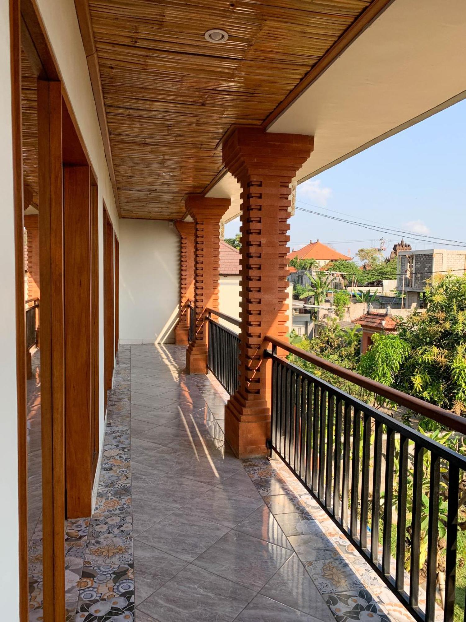 Candra Loka Studio & Apartment By The Loka Kerobokan  Exterior photo